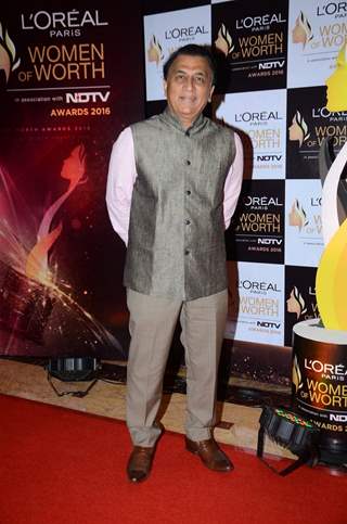 Sunil Gavaskar at NDTV L'Oreal Paris 'Women of Worth Awards'