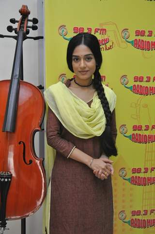 Amrita Rao Promotes Meri Awaz Hi Pehchaan Hai' on Radio Mirchi