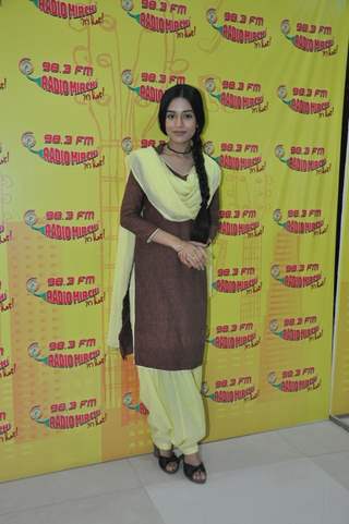 Amrita Rao Promotes Meri Awaz Hi Pehchaan Hai' on Radio Mirchi