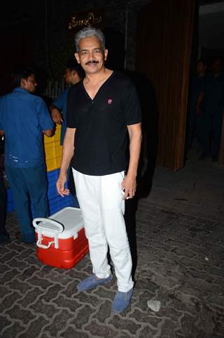 Atul Kulkarni Snapped post atttending Party at Aamir Khan's Home