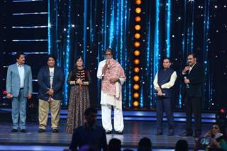 Amitabh Bachchan, Udit Narayan, Lalit Pandit and Sudesh Bhosle at COLORS GiMA AWARDS 2016