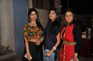 Sayantani Ghosh, Vindya Tiwari & Shomu Mitra at Website & Calendar Launch of NGO Creative Connection