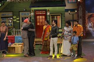 Azhar Meet Navjot during Promotions of 'Azhar' on 'The Kapil Sharma Show'