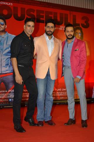 Riteish Deshmukh, Abhishek Bachchan and Akshay Kumar at Housefull 3 Success Meet!