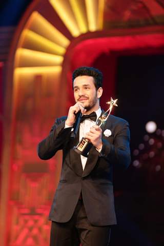 Akhil Akkineni at SIIMA Awards 2016