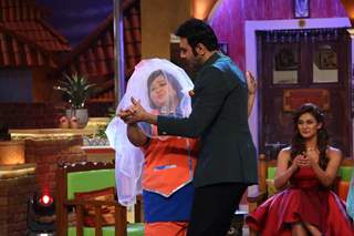 Bollywood Dance Masters on 'Comedy Nights Live'