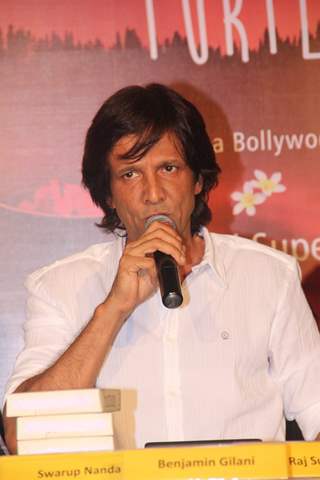 Kay Kay Menon at Raj Supe's  book launch