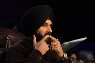 Navjot Singh Siddhu Promotes 'Mohenjo Daro' on sets of The Kapil Sharma Show