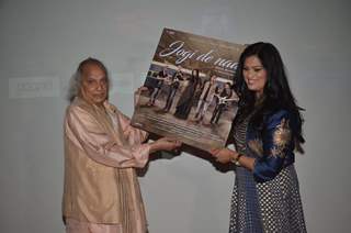 Pandit Jasraj Ji launches Singer Richa Sharma's Album Jogi De Naal on her Birthday!