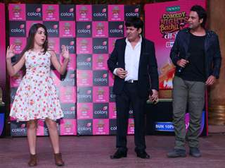 Sudesh Lahiri, Krushna Abhishek and Aditi Bhatia at Press meet of Comedy Nights Bachao