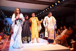 Vivek Mishra walks for Bhubaneswar Style Week -2016