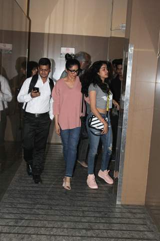 Ishaan Khattar's movie date with Jahnavi's parents