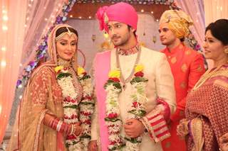 Wedding Pictures of Samar and Jaya from Main Maayke Chali Jaungi Tum Dekhte Rahiyo