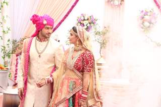 Wedding Pictures of Samar and Jaya from Main Maayke Chali Jaungi Tum Dekhte Rahiyo