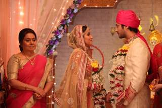 Wedding Pictures of Samar and Jaya from Main Maayke Chali Jaungi Tum Dekhte Rahiyo