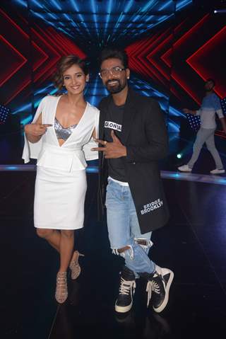 Maduri Dixit on Dance Plus 4 Sets