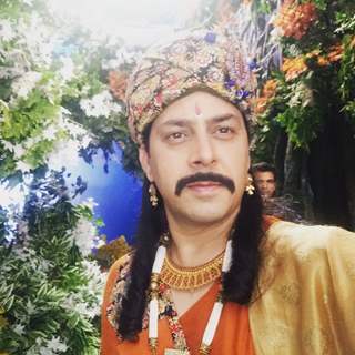 Rakesh Kukreti as Vrishbhan from RadhaKrishn