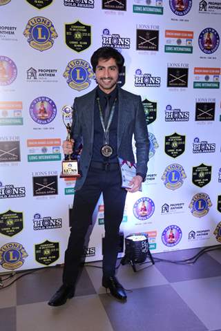 Harshad Chopda at Lions Gold Awards