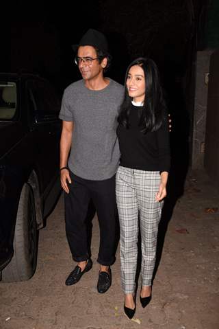 Sunil Grover and Amrita Rao spotted at Thackeray movie screening