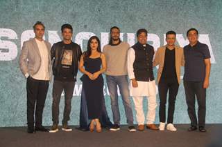 Cast of Sonchiriya at the trailer launch