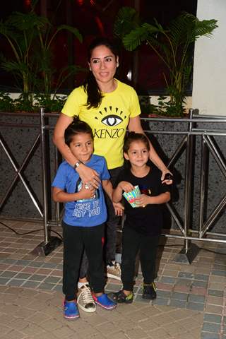 Kanchi Kaul with kids