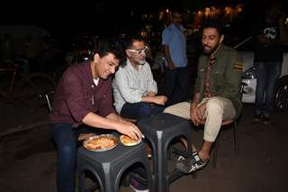 Celebrity chefs enjoy a hearty meal