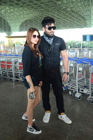 Paras Chhabra and Mahira Sharma snapped at airport