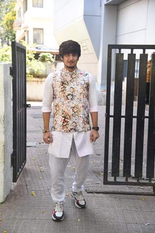 Bhavin Bhanushali snapped at a shoot in Andheri! 