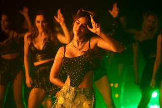 Disha Patani looks absolutely ravishing in the title track of Radhe