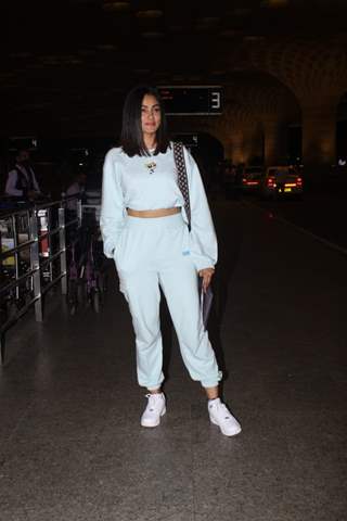 Sana Makbul spotted at the Mumbai airport