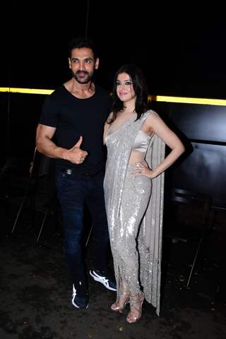 John Abraham & Divya Khosla Kumar Snapped at filmcity