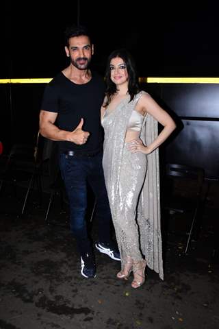 John Abraham & Divya Khosla Kumar Snapped at filmcity