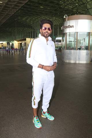Vishal Kotian spotted at Mumbai airport 