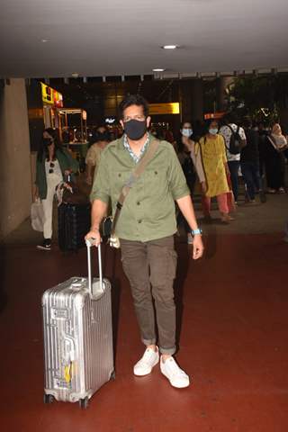 Kabir Khan spotted at the Mumbai airport