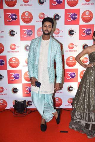 Shagun grace the Red Carpet of Zee Rishtey Awards Nominations Party