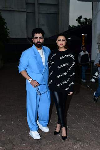 Parineeti Chopra and Harrdy Sandhu spotted promoting their upcoming film Code Name Tiranga on the set of Jhalak Dikhhla Jaa 10  