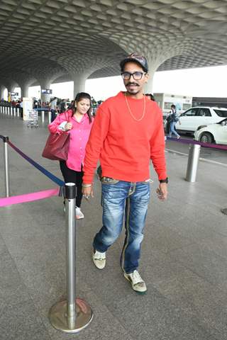 Haarsh Limbachiyaa spotted at the Mumbai airport