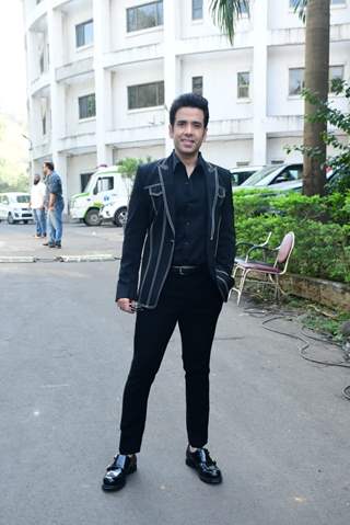 Tusshar Kapoor spotted promoting upcoming film Maarrich on the set of Indian Idol 13