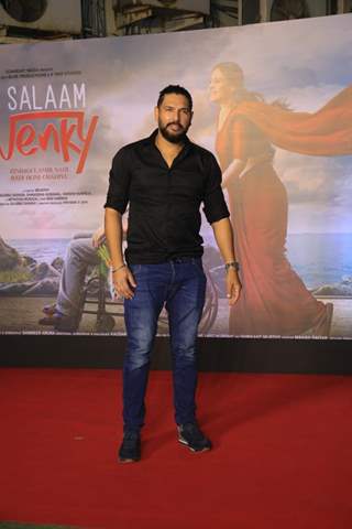 Yuvraj Singh grace the premiere of Salaam Venky