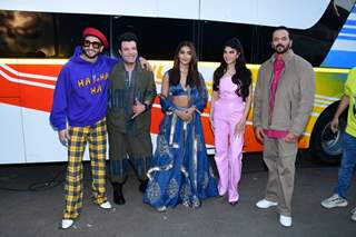 Ranveer Singh, Varun Sharma, Pooja Hegde, Jacqueline Fernandez, Rohit Shetty spotted promoting Cirkus movie on the set of The Kapil Sharma Show 