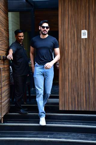 Ahan Shetty spotted in Khar 