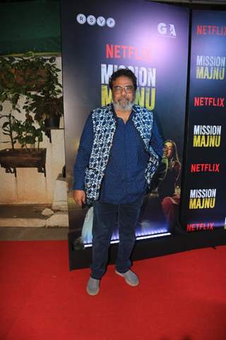 Zakir Hussain grace the screening of Mission Majnu