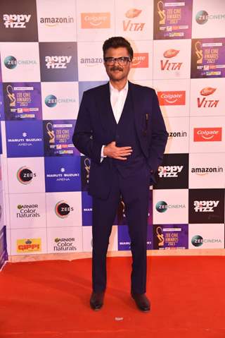 Anil Kapoor grace Zee Cinema Awards 2023