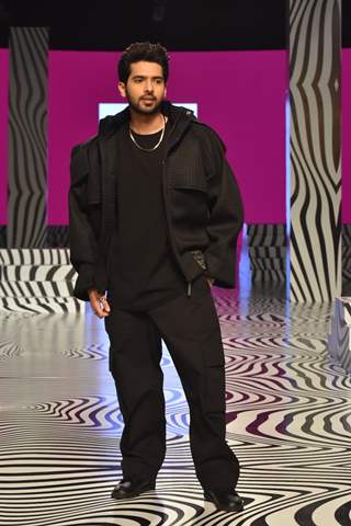 Armaan Malik walk the ramp at Lakme Fashion Week 2023 – Day 4