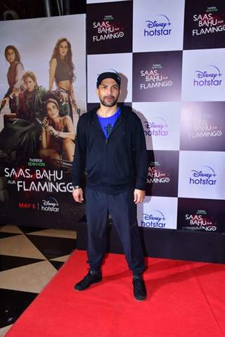 Deepak Dobriyal grace the premiere of Saas, Bahu Aur Flamingo