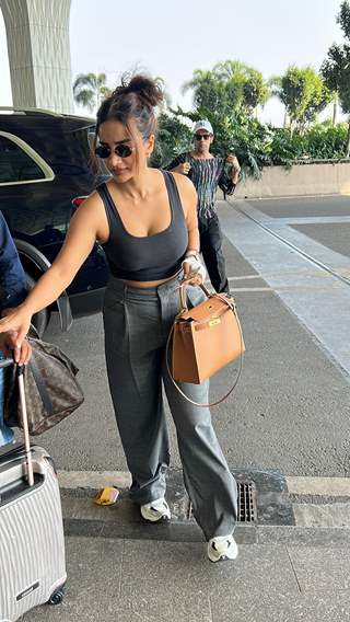  Patralekhaa snapped at the Mumbai airport 