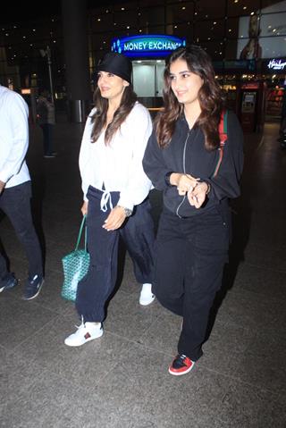 Rasha Thadani with Raveena Tandon spotted at the Mumbai Airport
