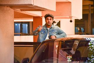 Ranbir Kapoor snapped at Sanjay Leela Bhansali Office in Juhu 