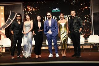 Emraan Hashmi, Mouni Roy, Mahima Makwana and Shriya Saran snapped at the trailer launch of Showtime 