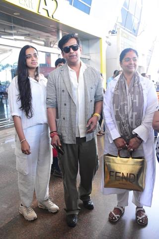 Ravi Kishan with family snapped at the Goa airport to attend Rakul Preet and Jackky Baghnani's wedding